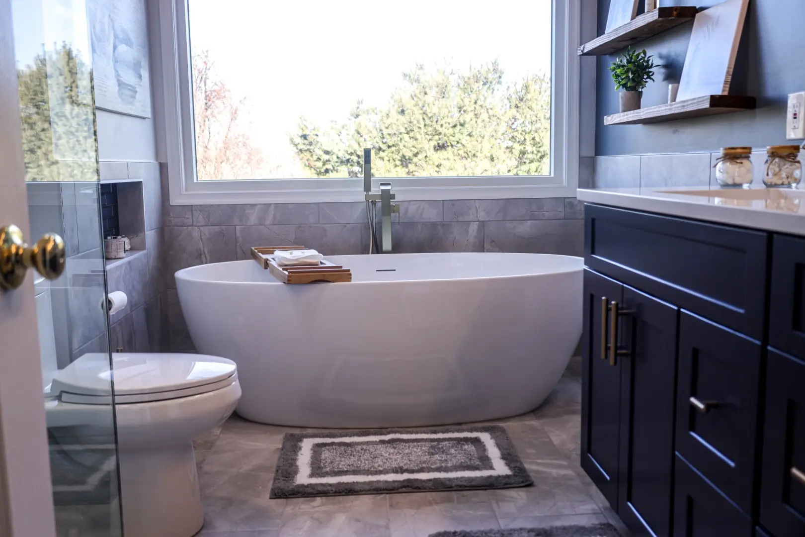 Complete bathroom remodeling project in Ellicott City MD.